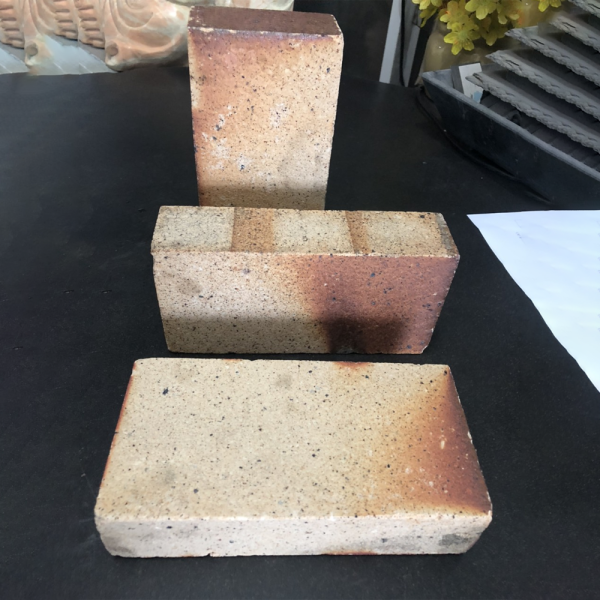 Gạch đất nung lửa 10x20x5 01