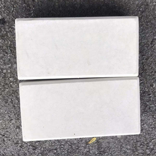 Gạch không nung chữ nhật 10x20x6 bóng trắng 01