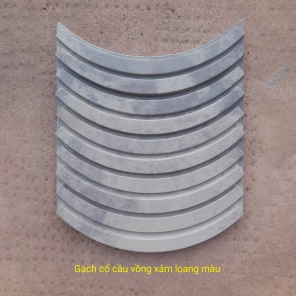 Gạch không nung cổ 20×20 cầu vồng xám loang 01