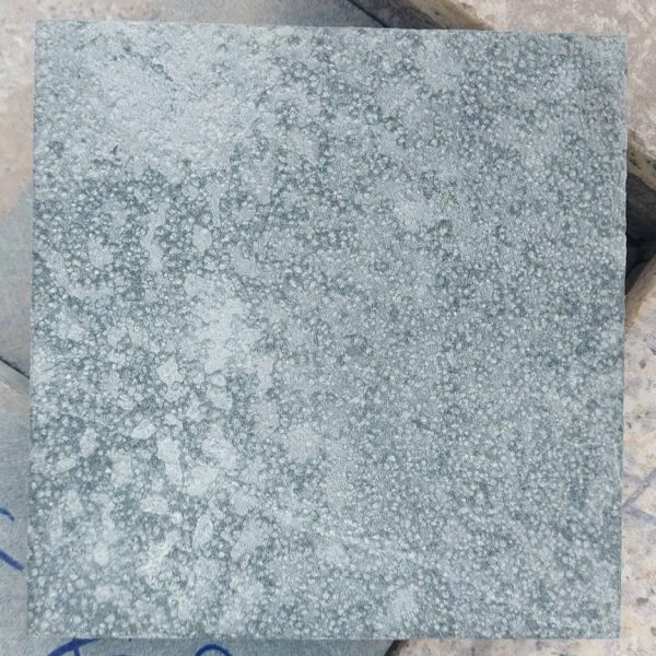 Đá trong nước băm 30×30 xanh rêu 01
