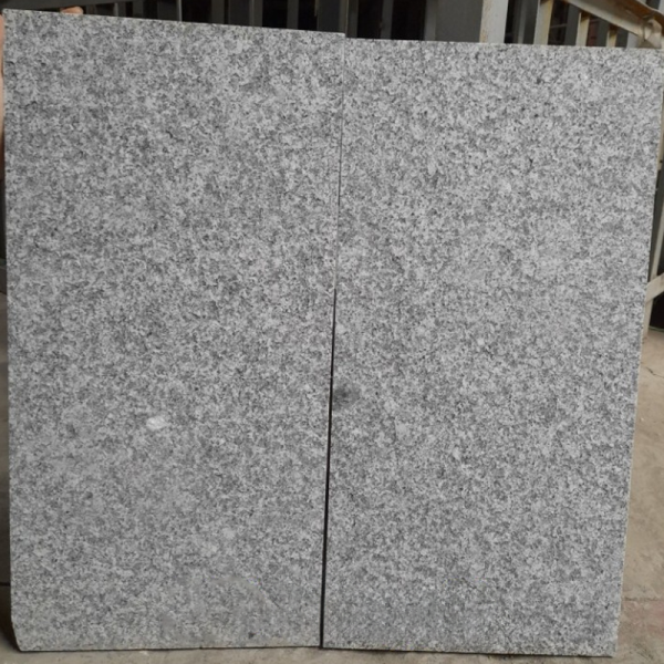 Đá trong nước khò 30×60 trắng PM 01