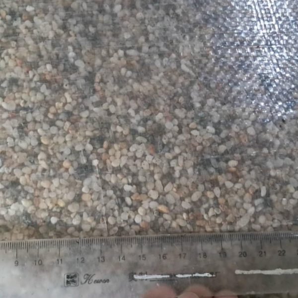 Sỏi trong nước tự nhiên đa sắc 0.2-0.3 cm