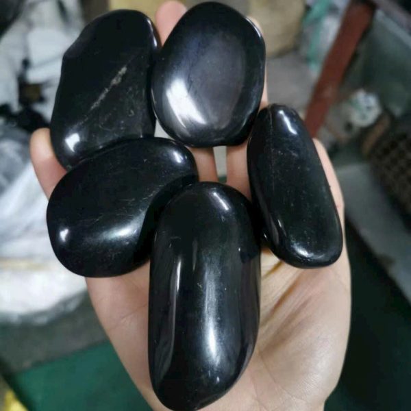 Sỏi nhập khẩu bóng đen 5-8 cm